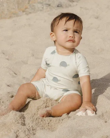 RYLEE &amp; CRU SHORTY ONE-PIECE SEA TURTLES