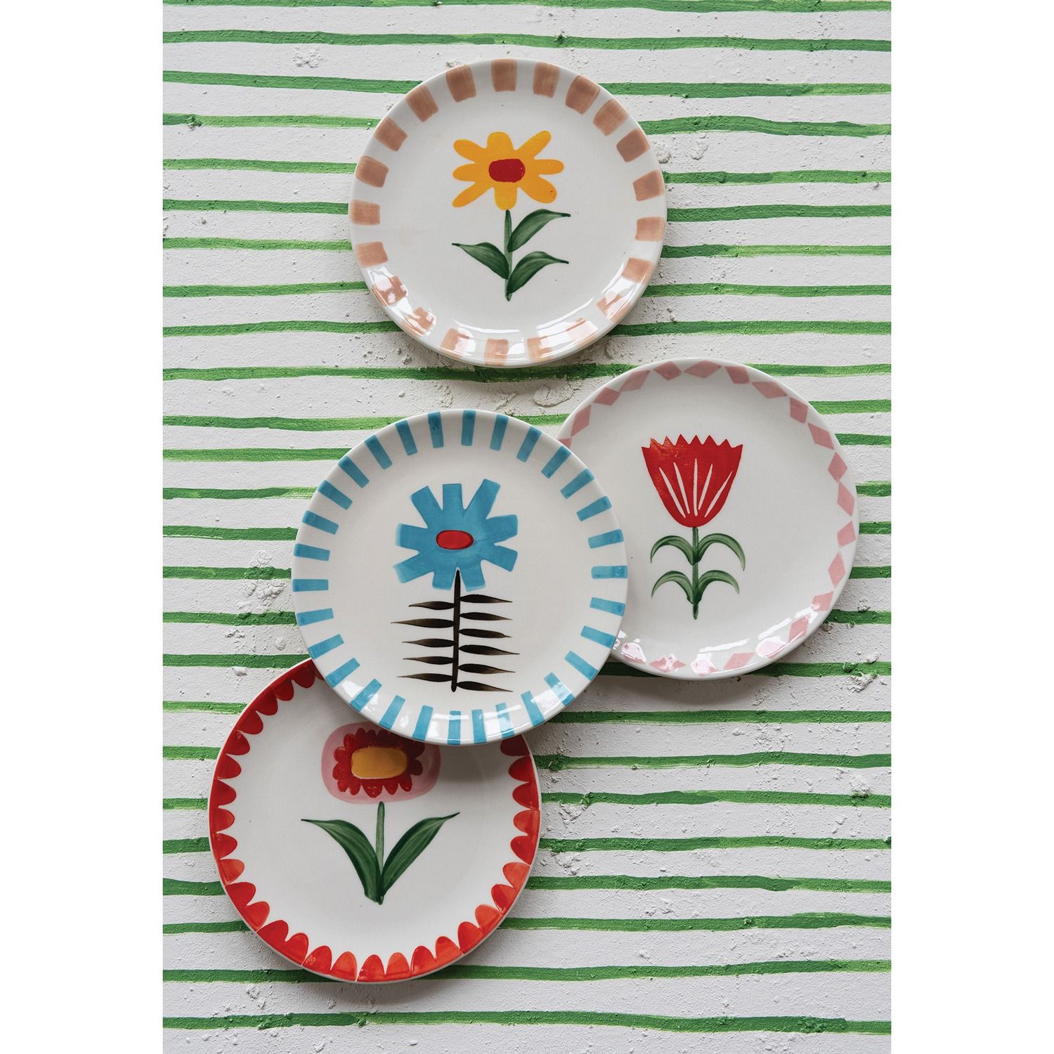 Hazel Mazel Stoneware Plate w Flower