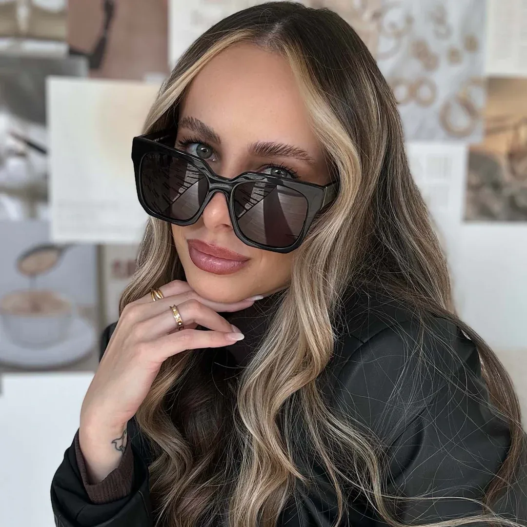 Diff ariana black + grey gradient sunglasses