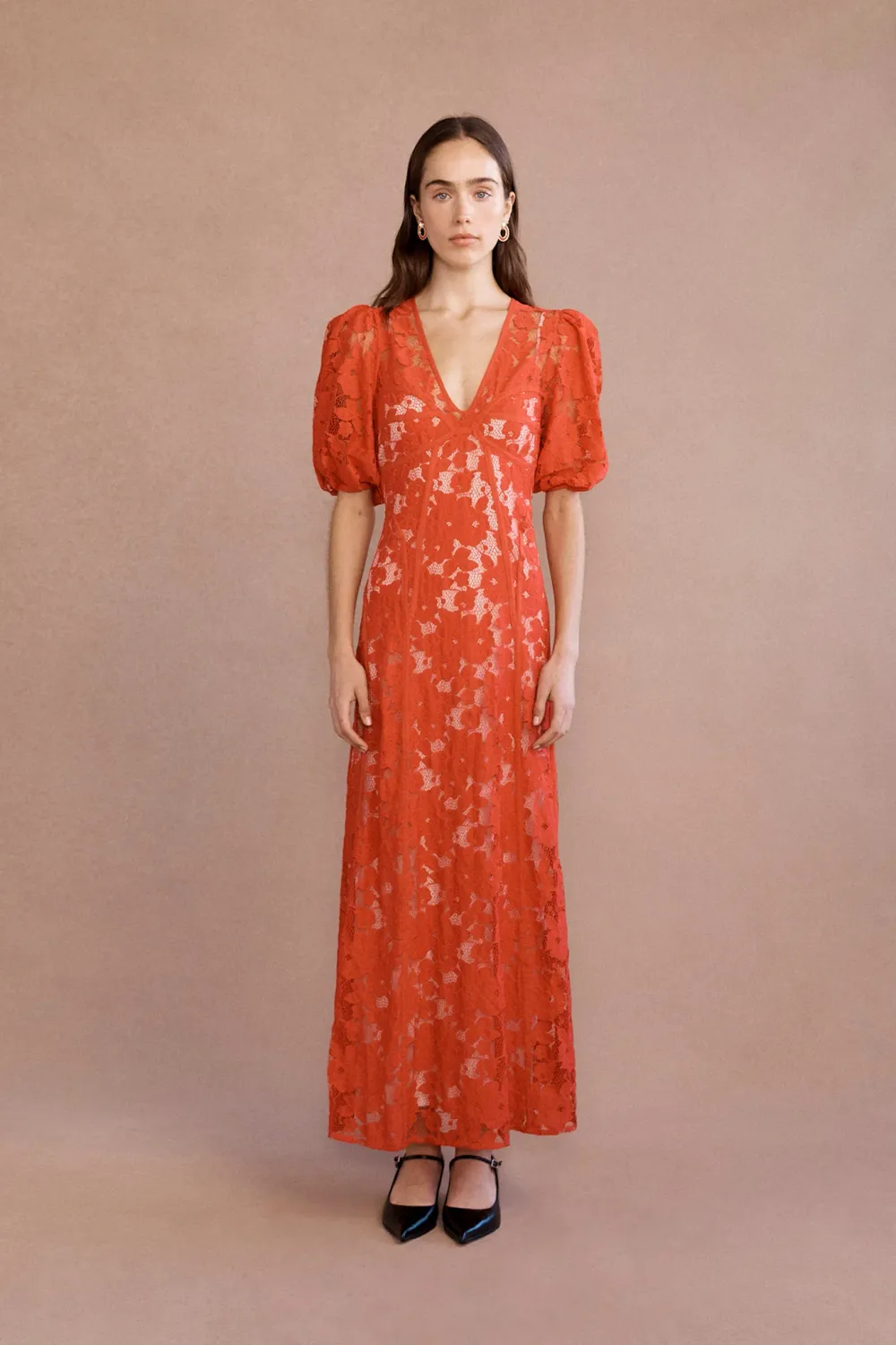 LOVAAN ADELINE LACE MIDI DRESS CHERRY
