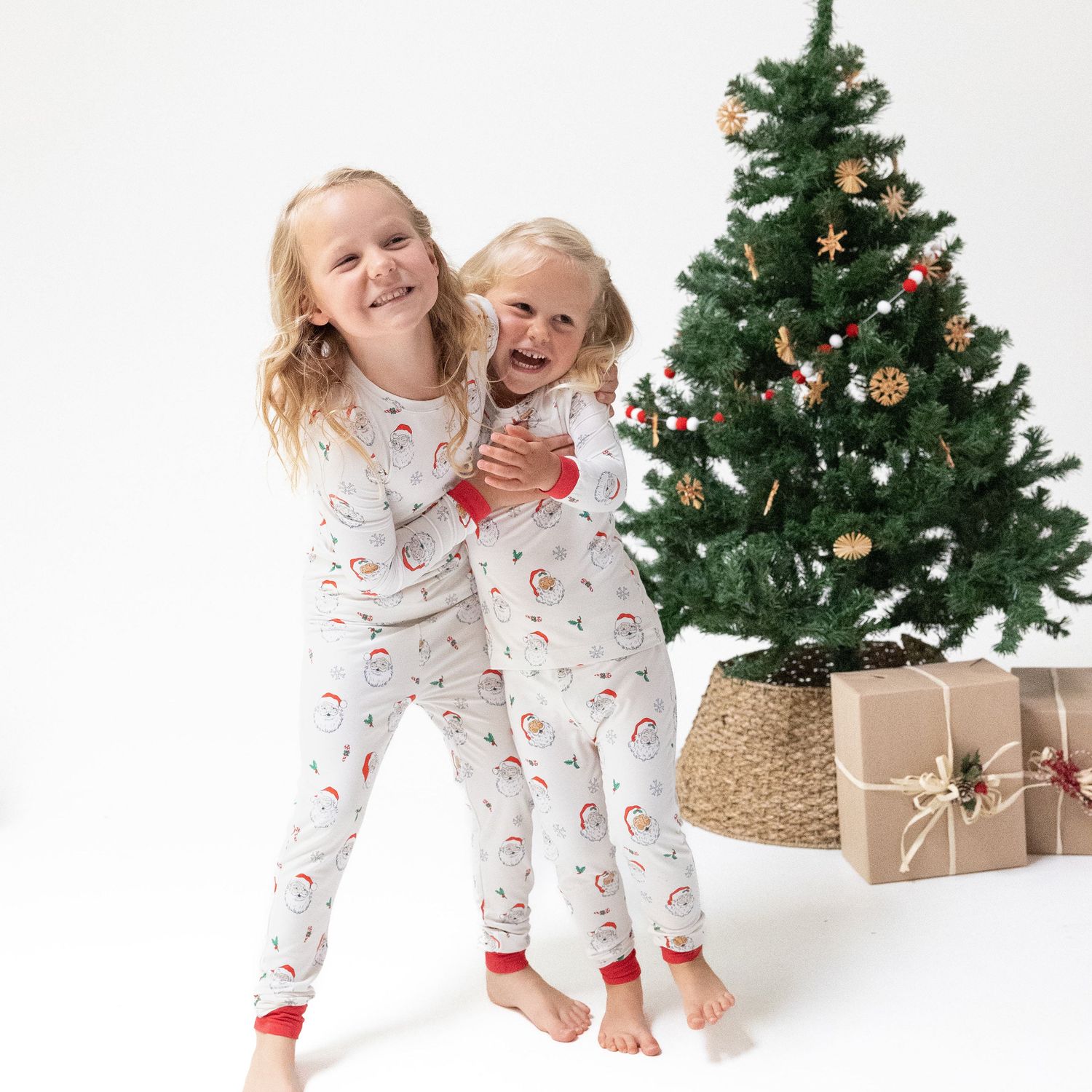 Angel Dear Vintage Santas - L/S Loungewear Set