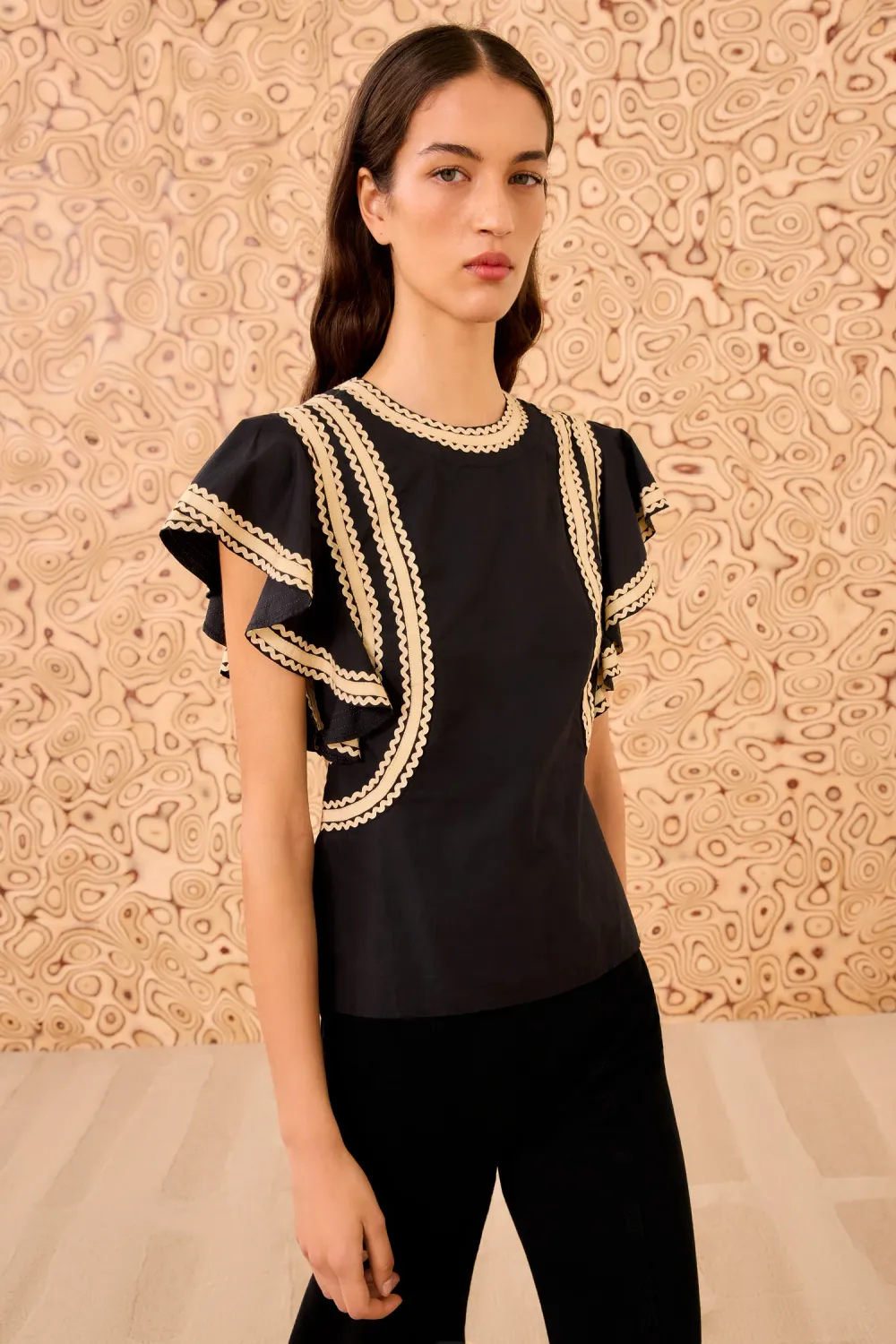 Ulla Johnson Anora Flutter Sleeve Top NOIR