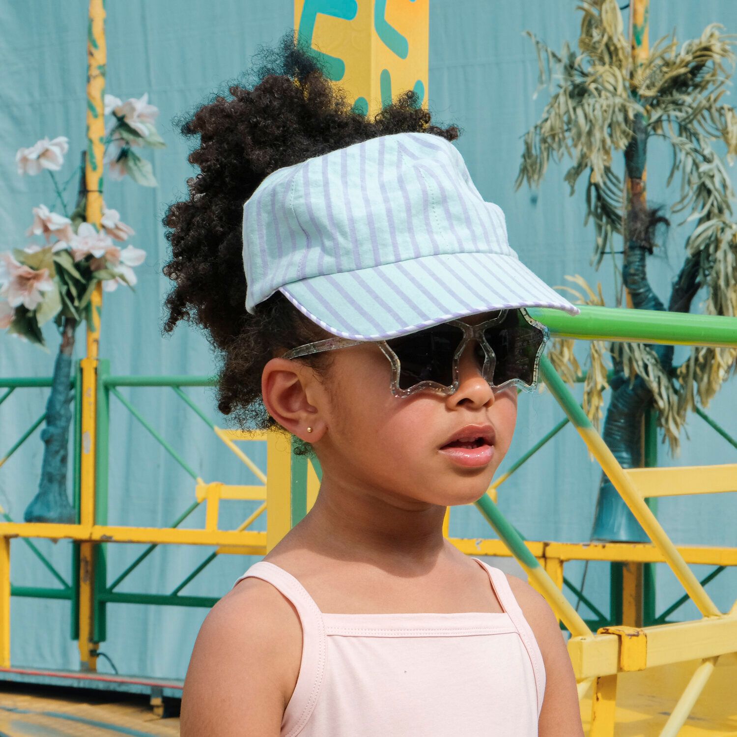 Rockahula Glitter Star Sunglasses