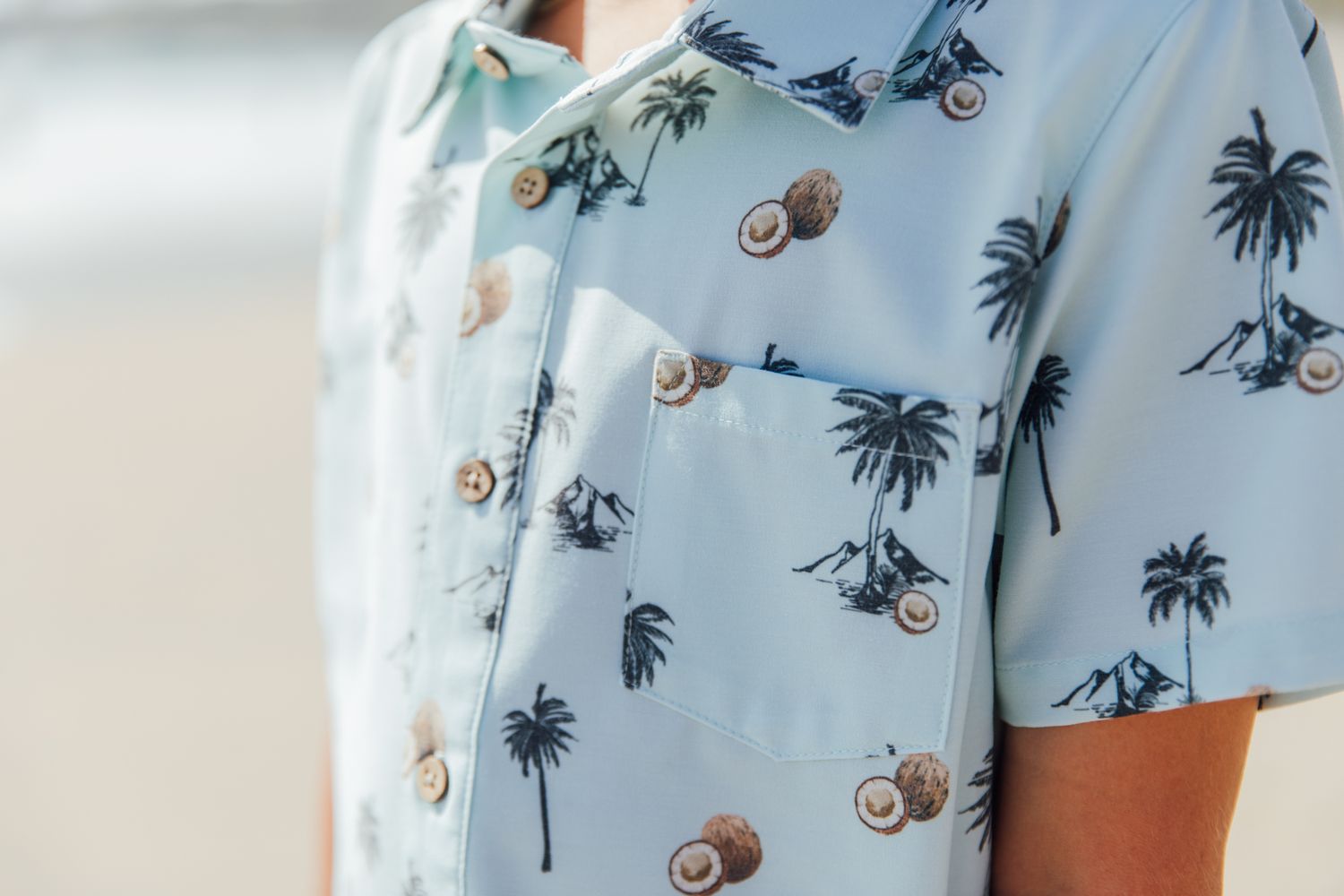 Feather 4 Arrow Button Down SURF SPRAY