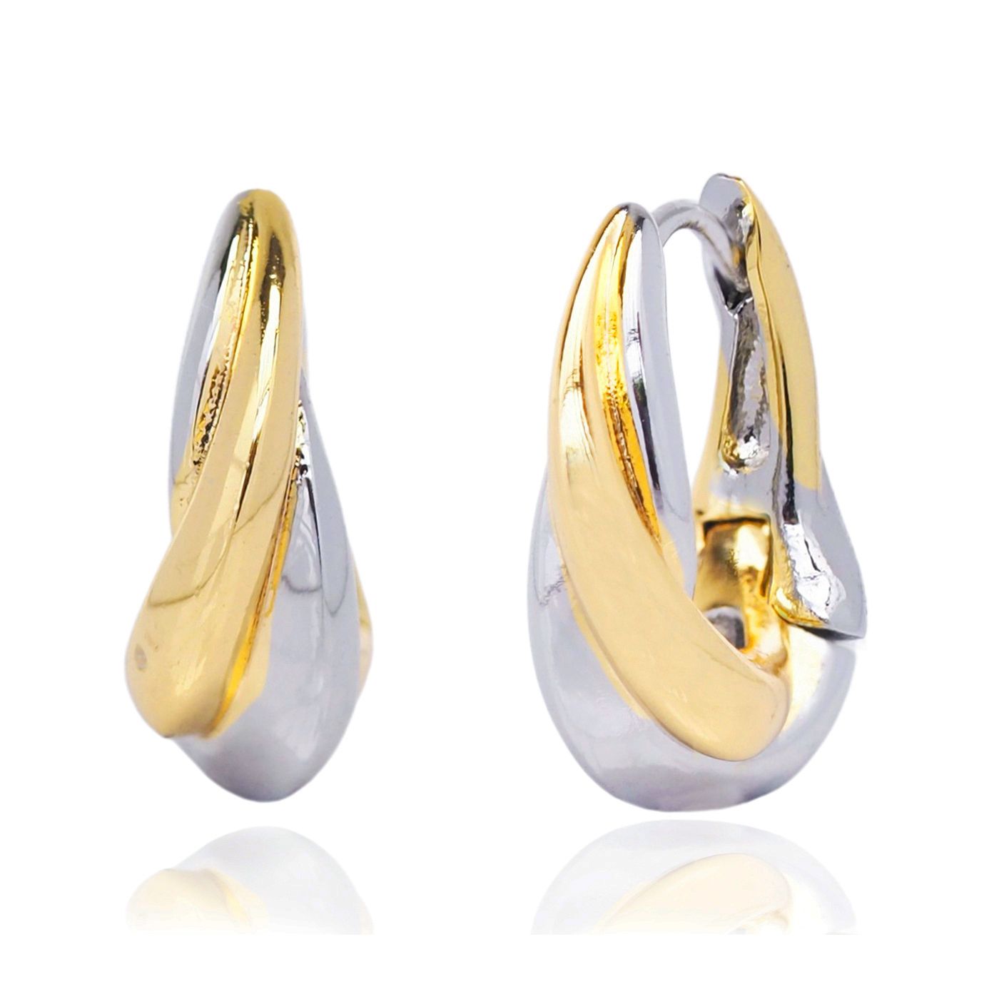 TAI M 2tone  Twist Snap Back Huggie Earrings