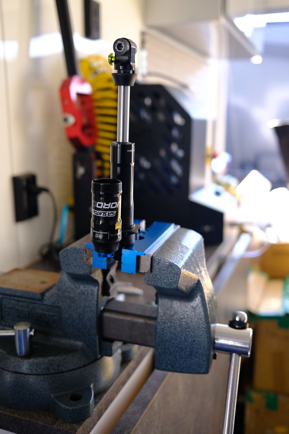 Service - Rear Shock Air Sleeve