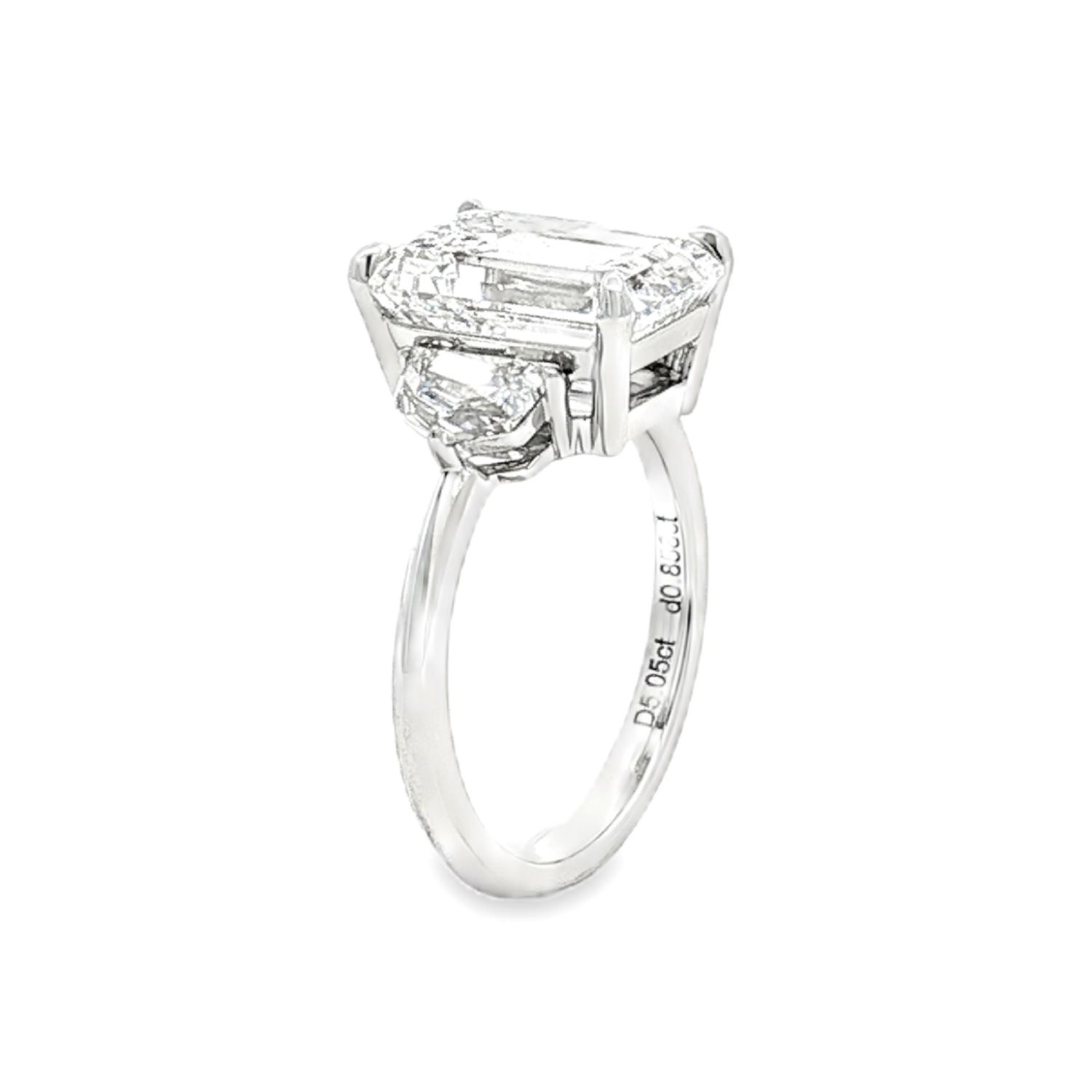 IGI Certificate 14K White Gold Lab Grown Emerald Diamond Three Stone Engagement Ring MZ30523