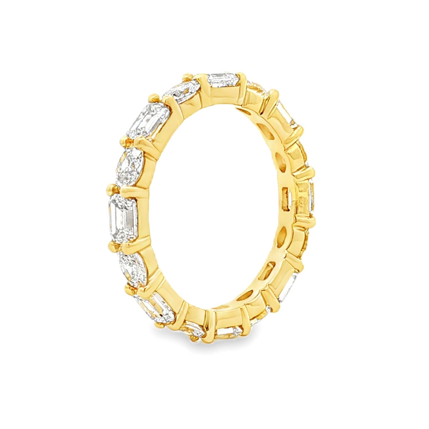 14K Yellow Gold Lab Grown Emerald And Oval Diamond Eternity Band MZ30013