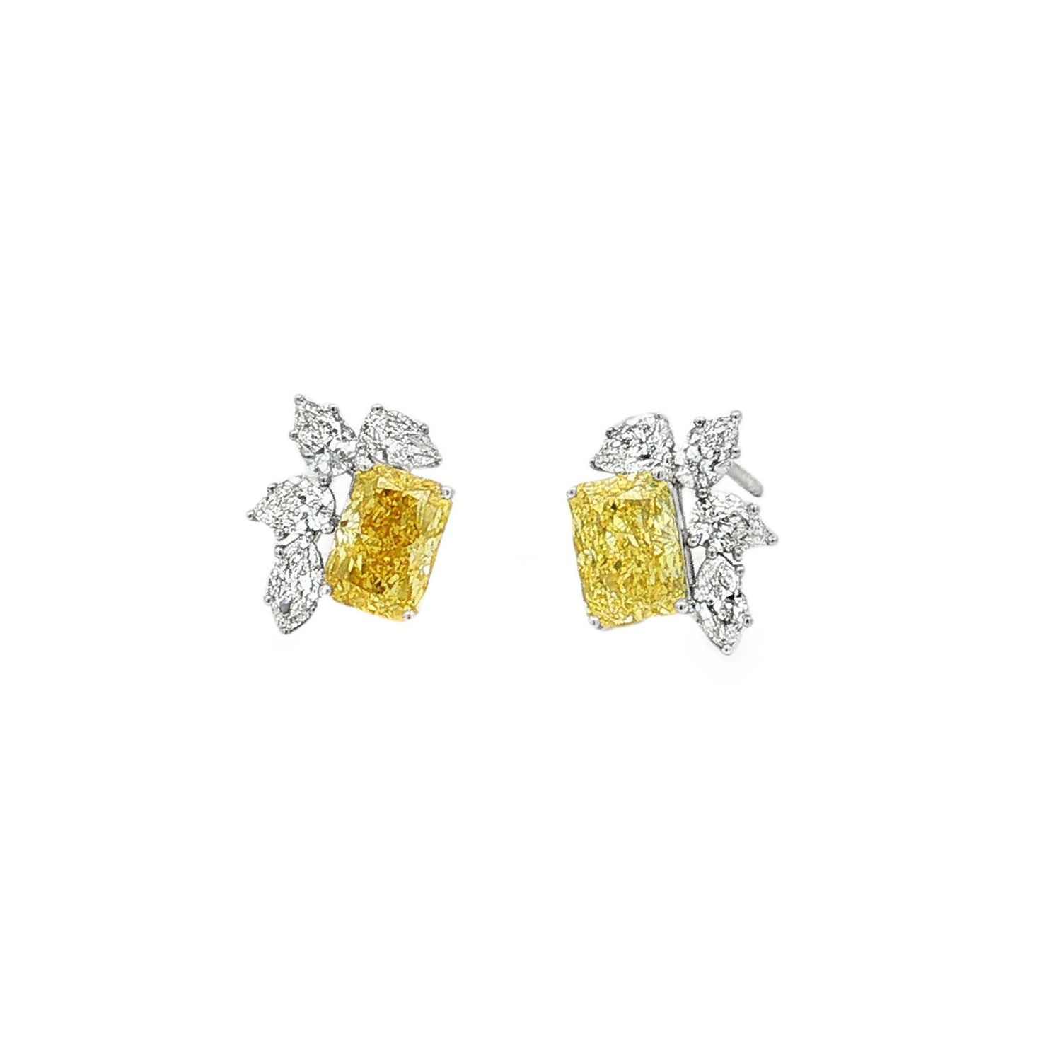 IGI Certificate 9K White Gold Lab Grown Yellow Diamond And Lab Grown Diamond Stud Earrings LF0002