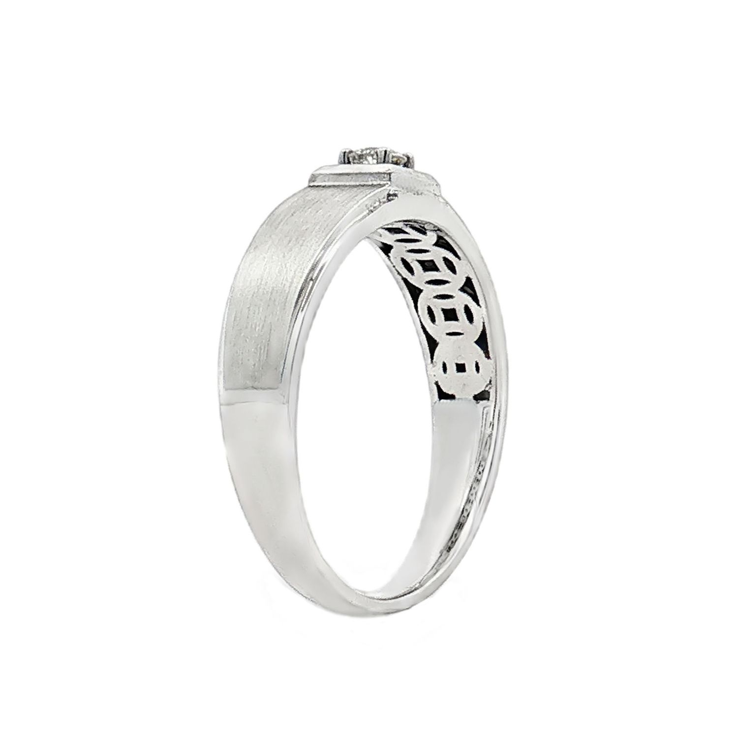 18K White Gold Natural Diamond Size 8.5 Men's Ring BJL0012
