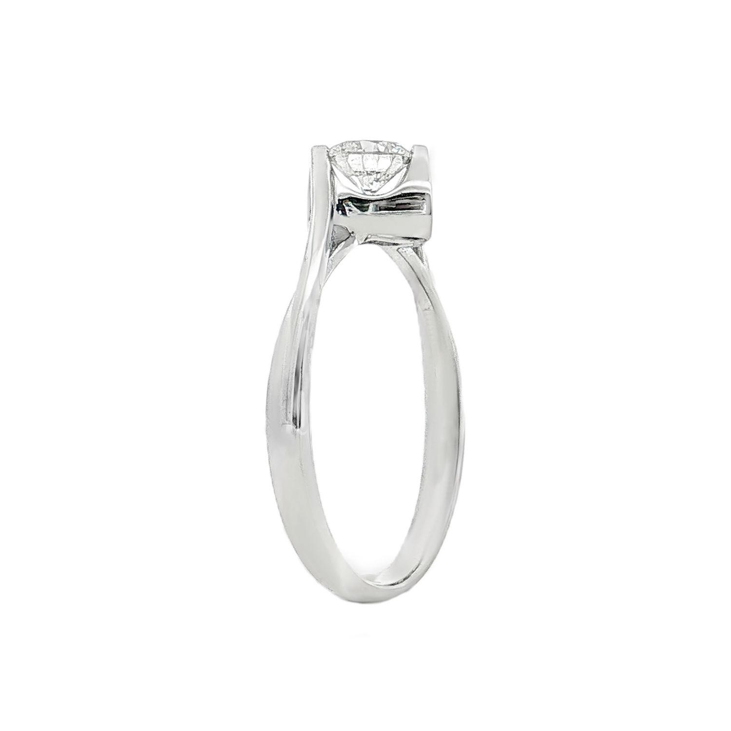 18K White Gold Natural Diamond Size 5.75 Solitaire Engagement Ring BJL0021
