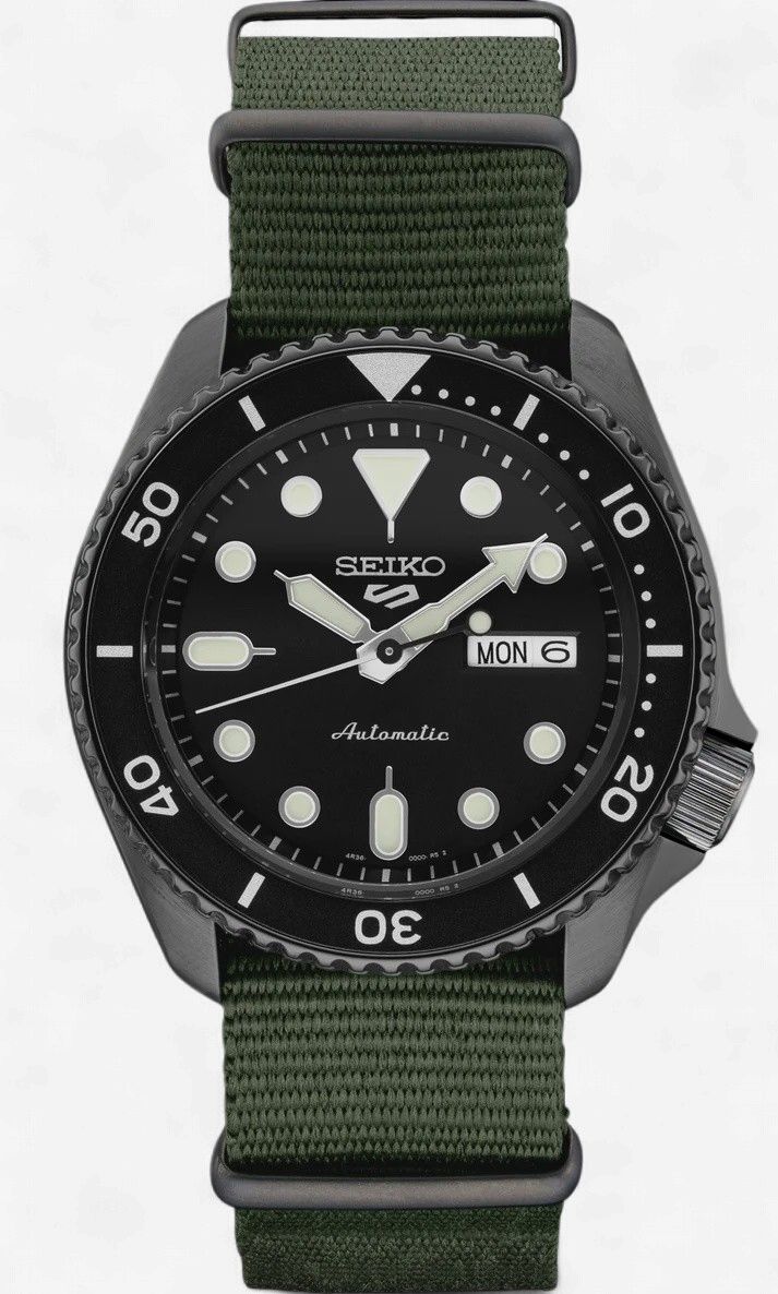 Seiko 5 Sports Automatic Black Dial Green Nylon Strap Men’s Watch SRPD91