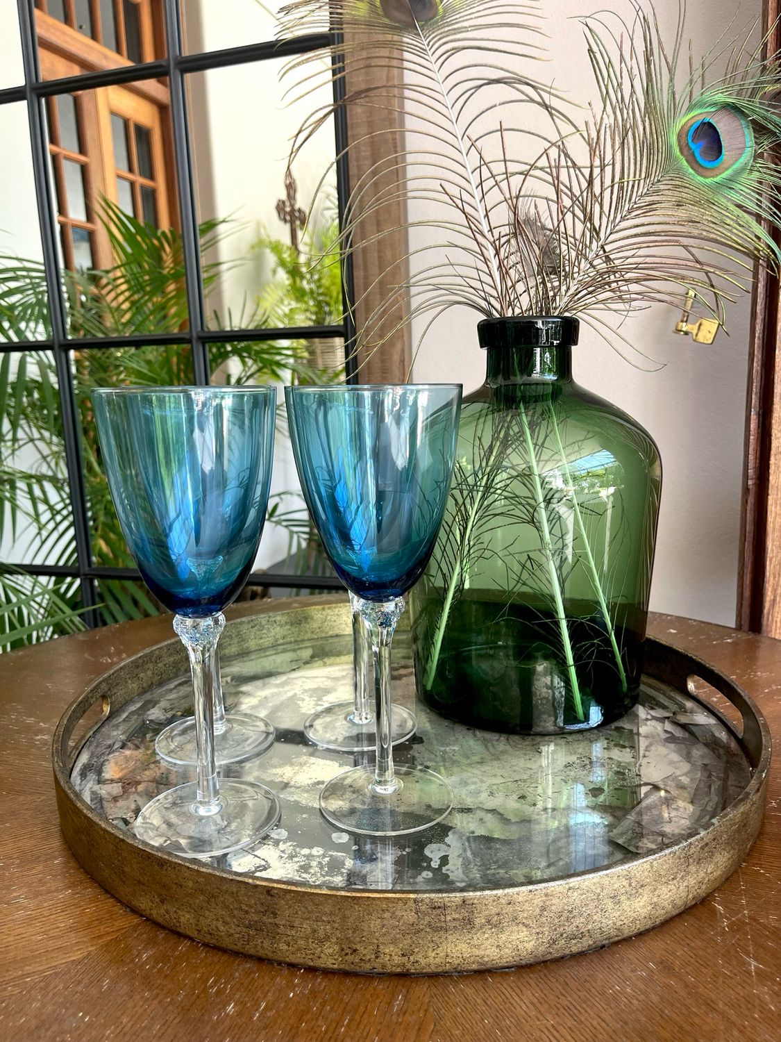 Sapphire Sip Wine Glasses