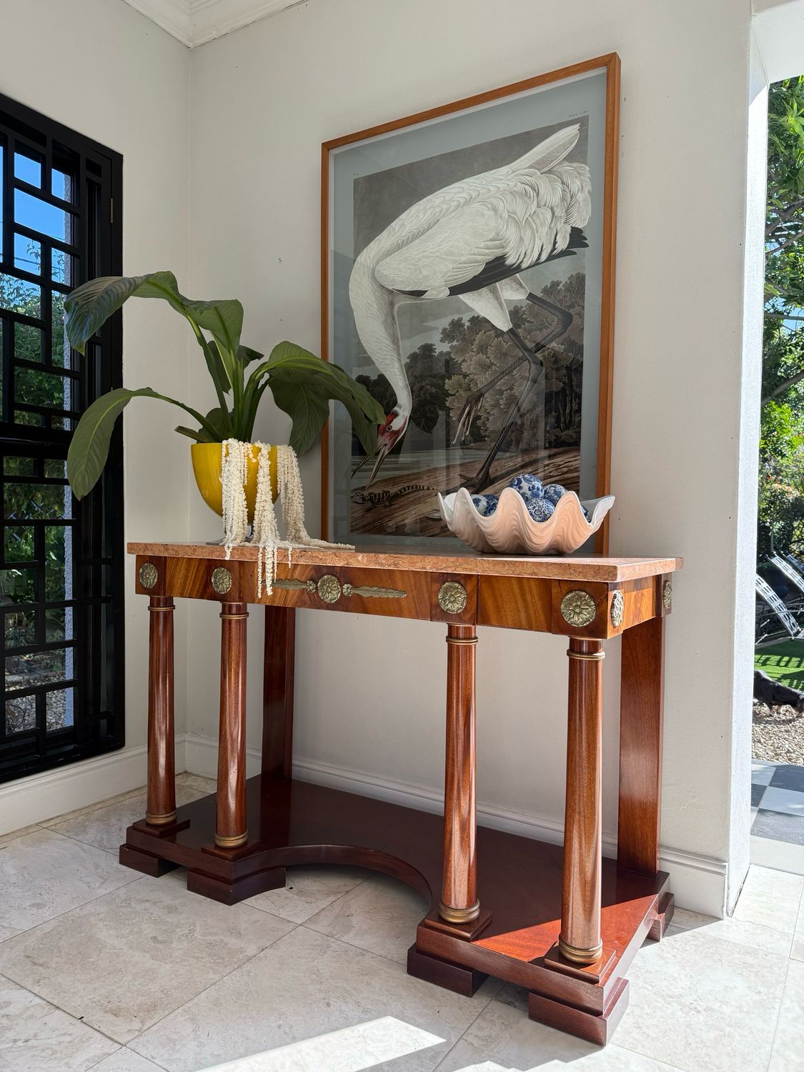 The Serra Luxe Server