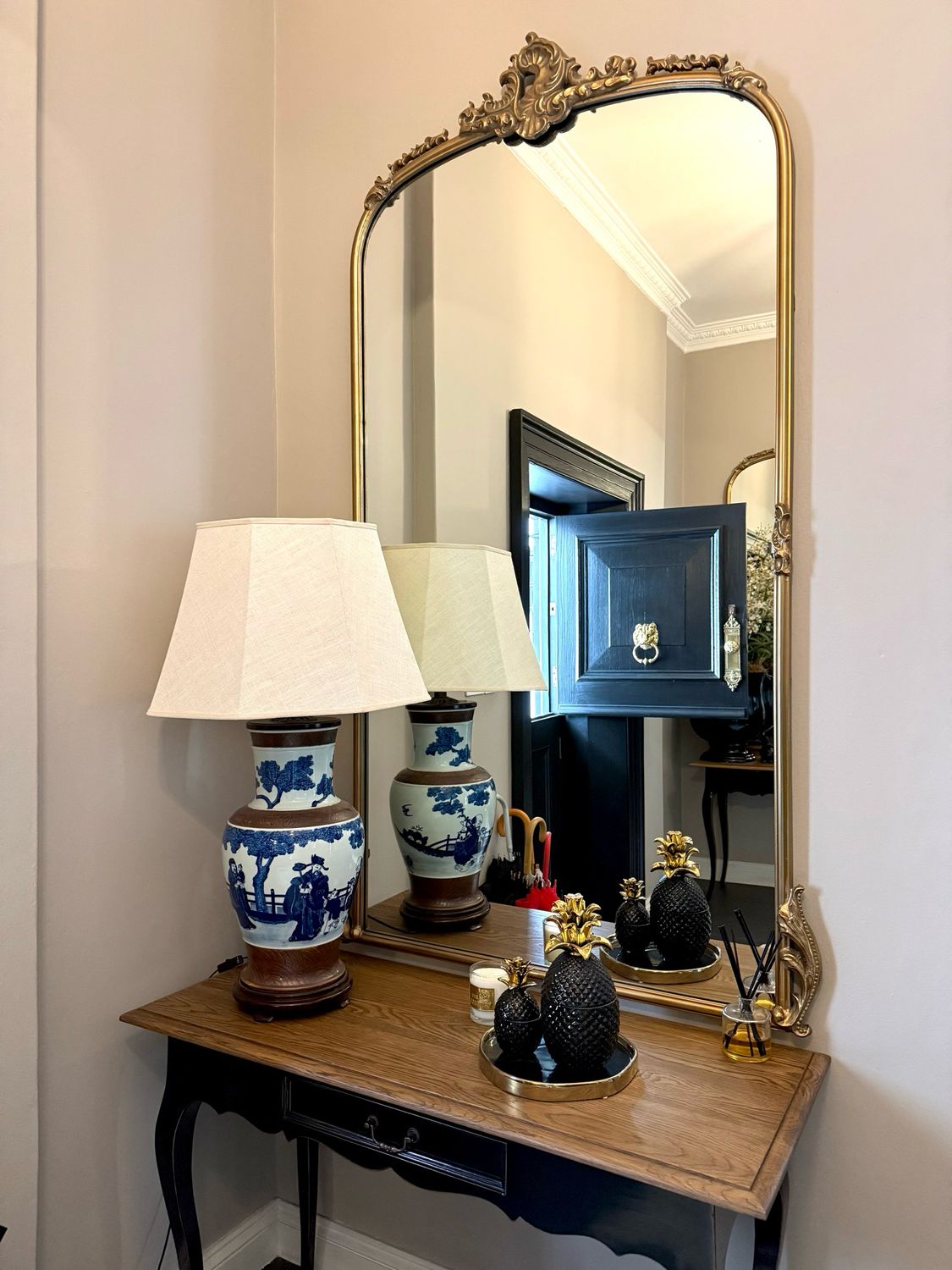 The Gallery Blue Lamp