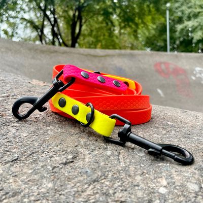 Smycz przepinana dla małego lub średniego psa - Pomarańczowy