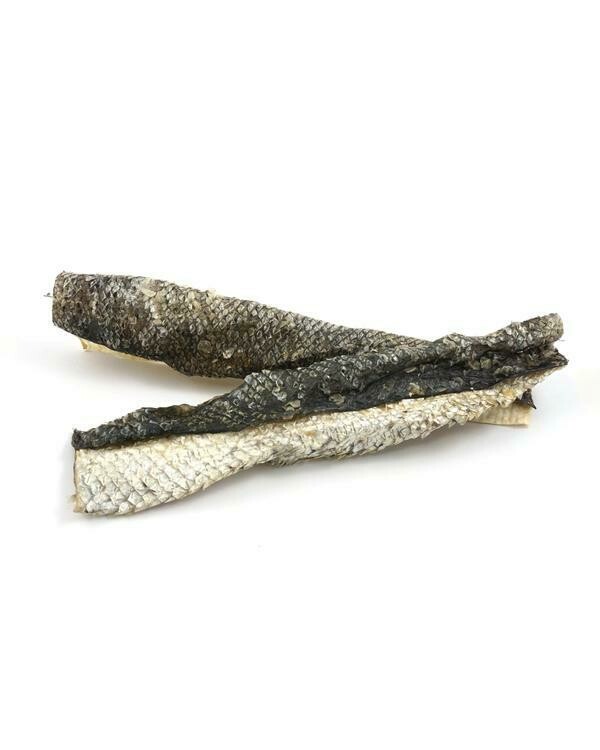 Salmon Skin Flatties 100g Salmon Skin Flatties 100g