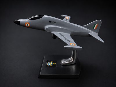 Hawk 8 inches aircraft aluminium Model