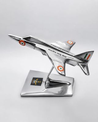 Jaguar silver aircraft model