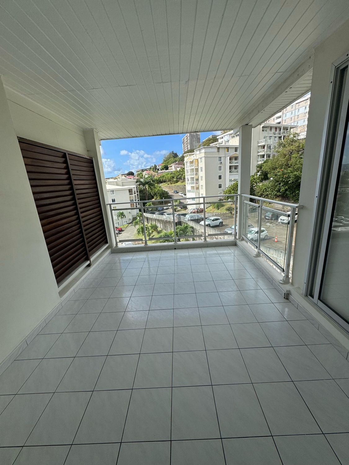 STUDIO À LOUER – RÉSIDENCE LE SAPHIR – FORT-DE-FRANCE