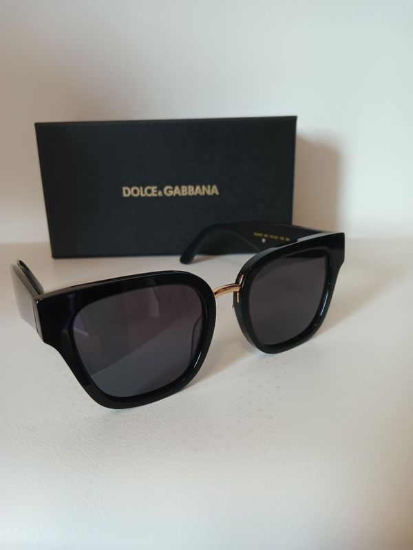 D&G.
