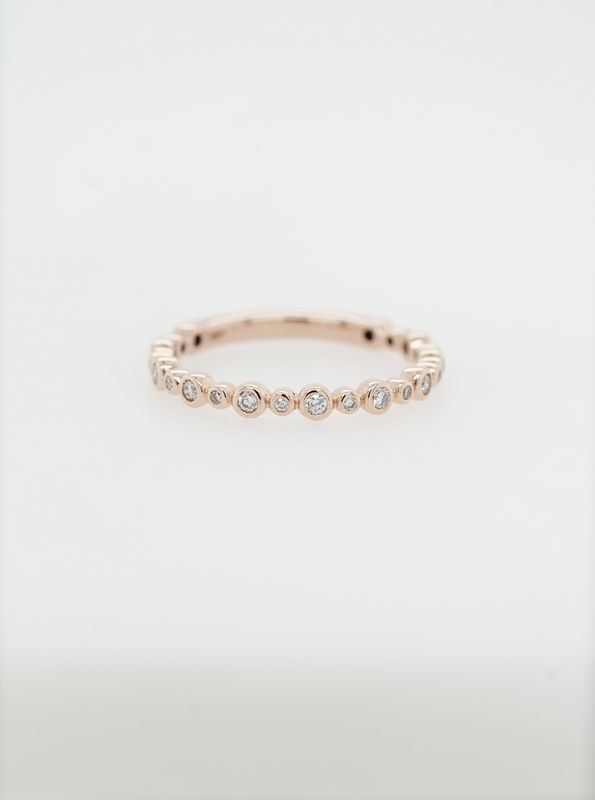 14KR 2.0g .25ctw Diamond Bezel Stackable Band (size 7)