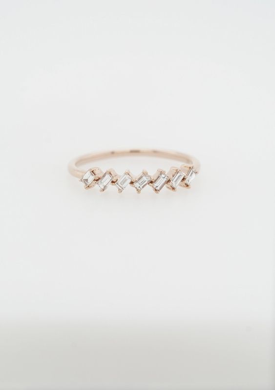 14KR 1.5g .32ctw Baguette Diamond Stackable Band (size 7)