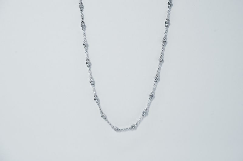 14KW 5.6g .38ctw Diamond By The Yard Necklace 18&quot;