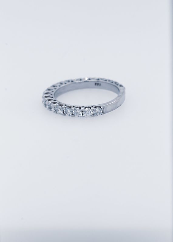 ITTX-14KW 2.78g 1.00ctw Round Diamond Stackable Band (size 6)