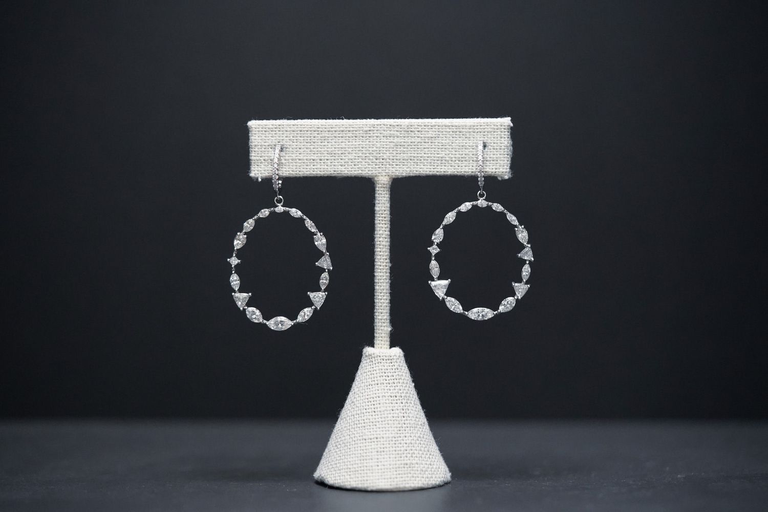 VETT-14KW 6.7g 3.25ctw Diamond Dangle Earrings