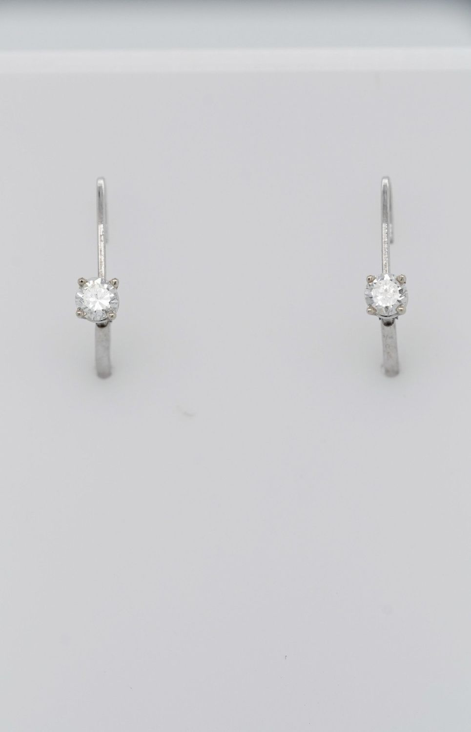 AAT-14KW 1.00g .40ctw Lever Back Diamond Stud Earrings