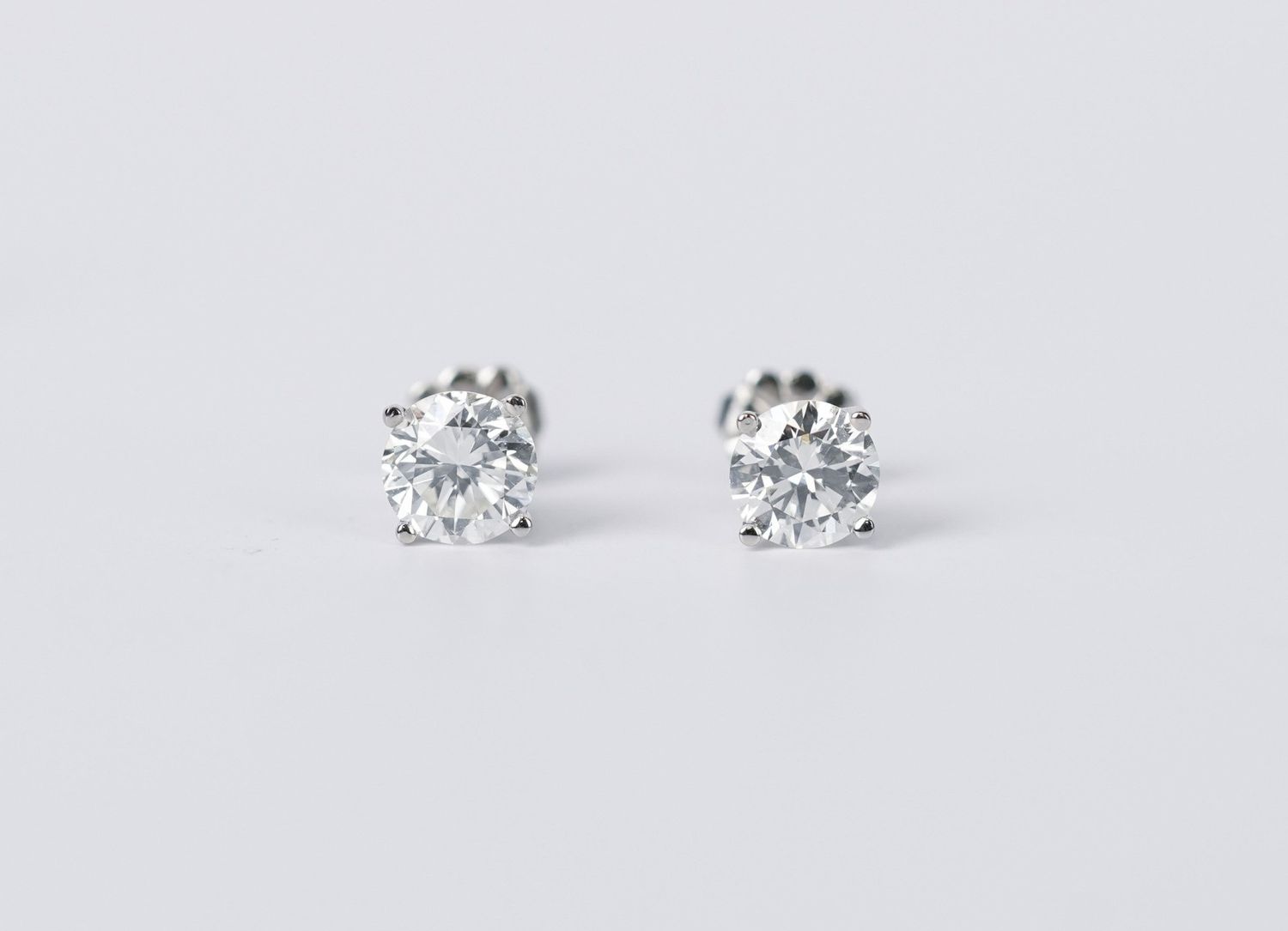 DERTX- 14KW 1.46g 1.94ctw H-J/VS Round Diamond Solitaire Earrings