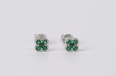 AIT-18KW 1.4g .29ctw Emerald Stud Earrings
