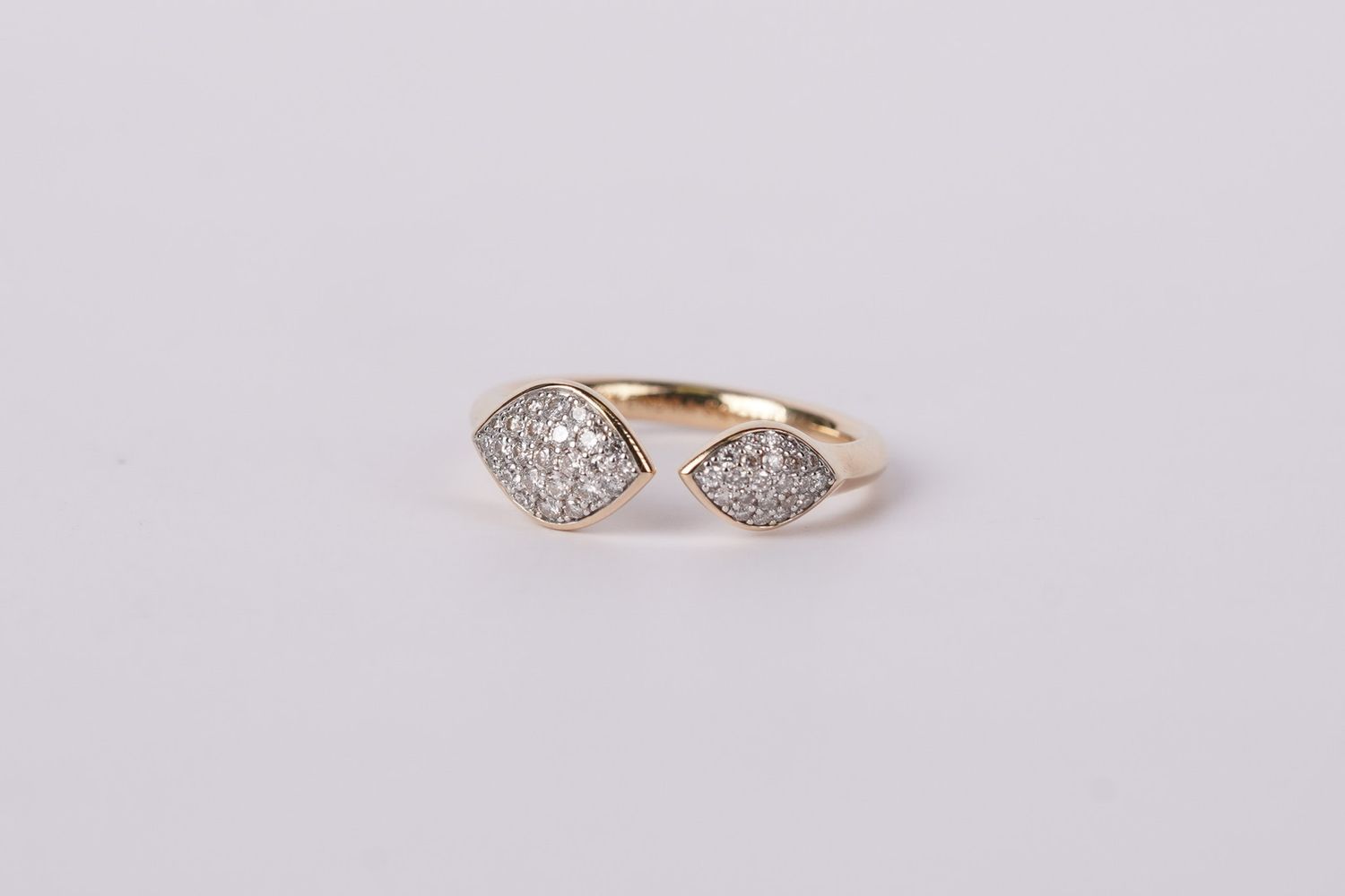AIE-14KY 3.6g .28ctw Open Pave Diamond Kendra Scott Ring (size 6)