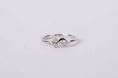 ATD-14KW 2.3g .33ct (0.25ctr) I/VS2 Pear Diamond Fashion Ring (size 7)