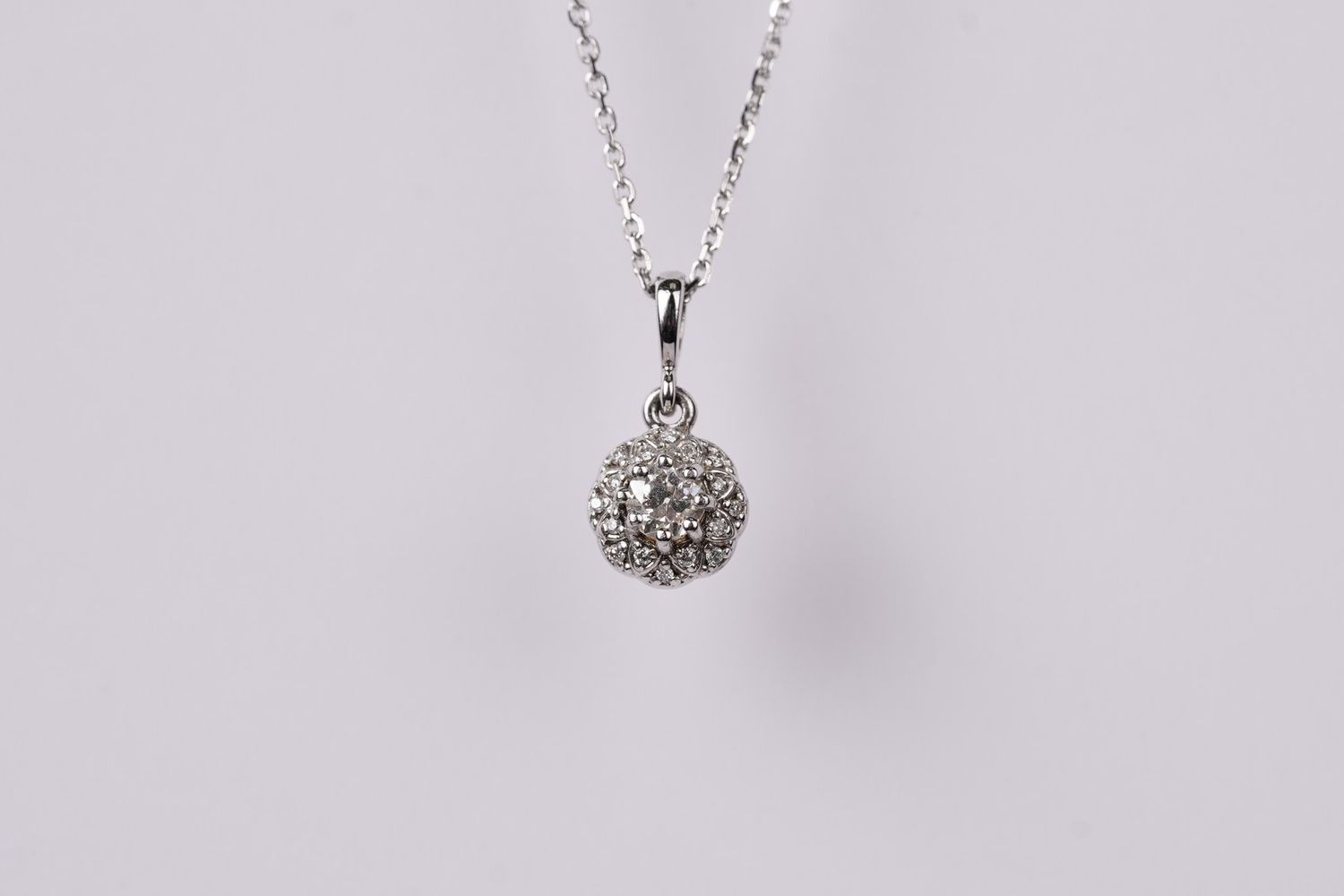 Plat/14KW 3.43g .20ctw Diamond Halo Pendant 18&quot;