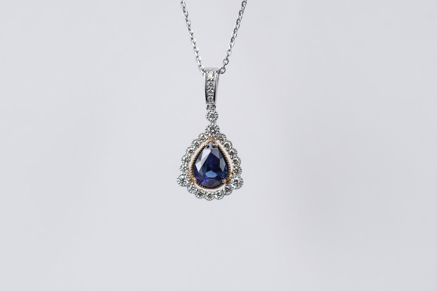 ILT- 14KWY 3.53g .32ctw Diamond 1.55ct Blue Sapphire Halo Necklace 18-20&quot;