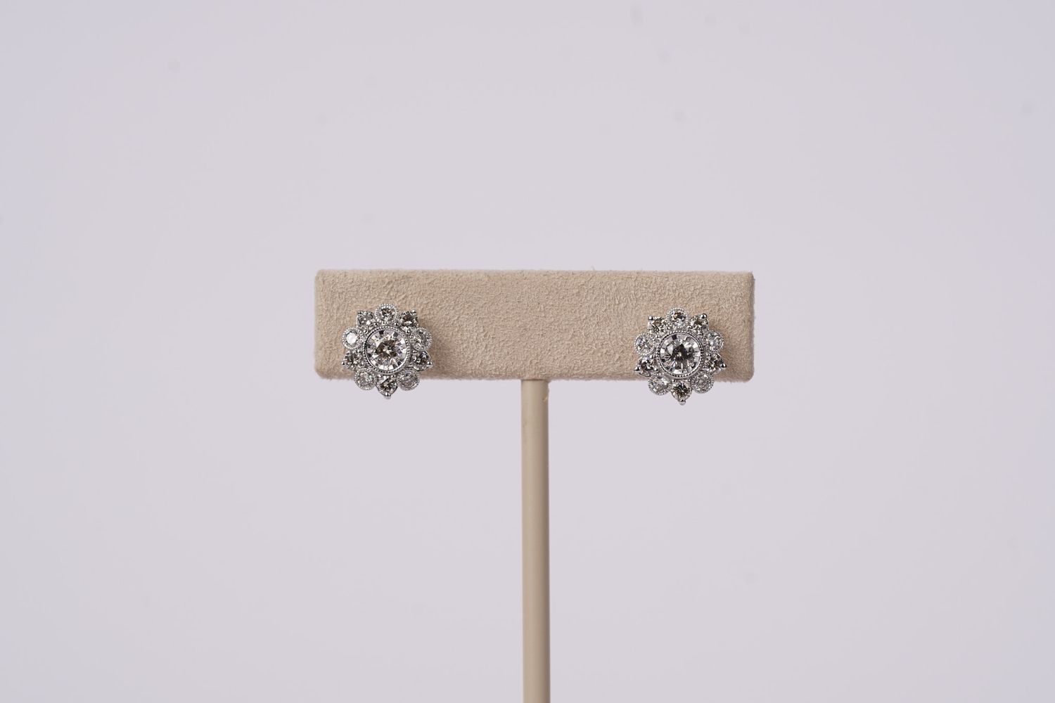RRTX-14KW 2.15g 1.02ctw Diamond Halo Stud Earrings
