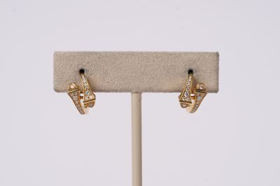 VBE-18KY 4.7g .25ctw Diamond Designer Hoop Earrings