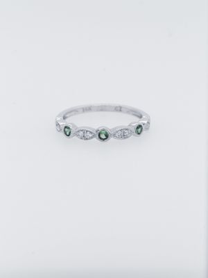 EVB- 14KW 1.8g .22ctw Diamond .16 Tsavorite Garnet Stackable Band (size 6)