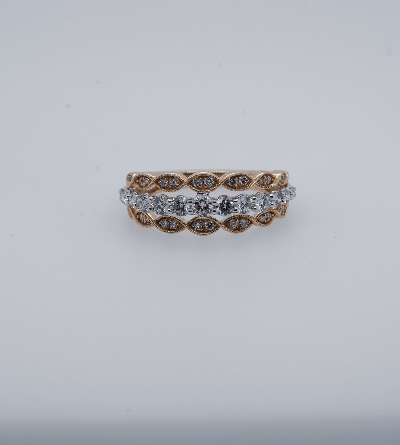 DBE- 14KWY 3.48g .82ctw Fashion Diamond Band (size 7)
