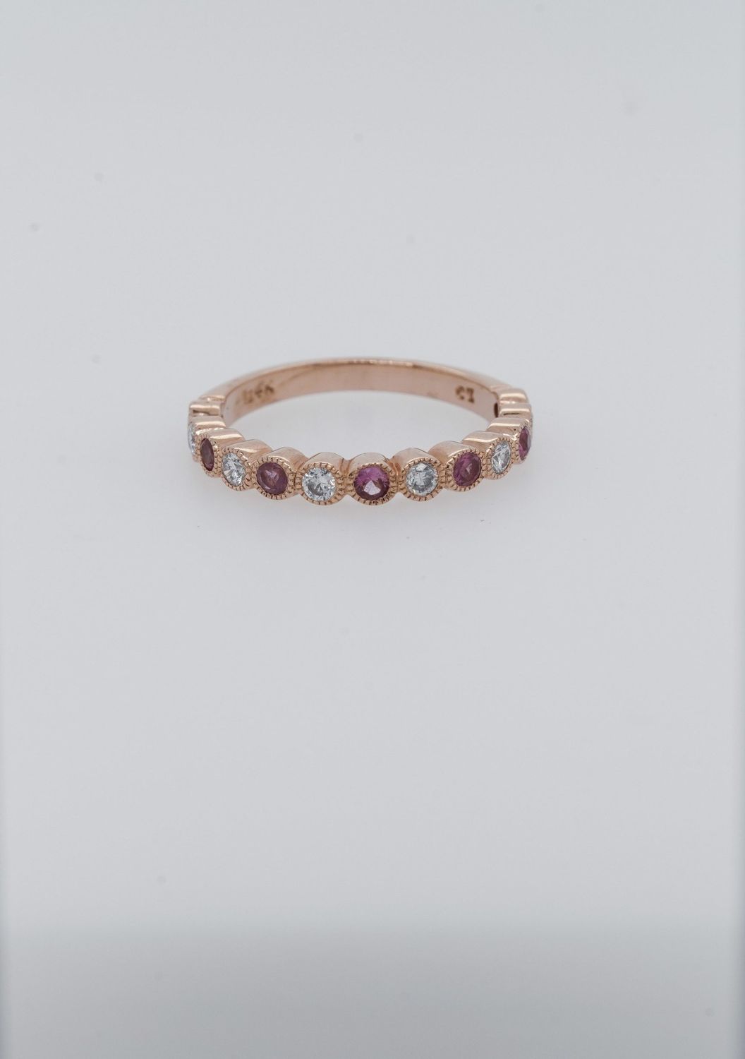 EBA- 14KR 2.4g .32ctw Diamond .35ctw Sapphire Stackable Band (size 6)