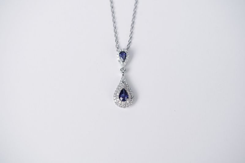 BVN-14-18KW 1.06cw Sapphire &amp; Diamond Halo Pendant 16-18"