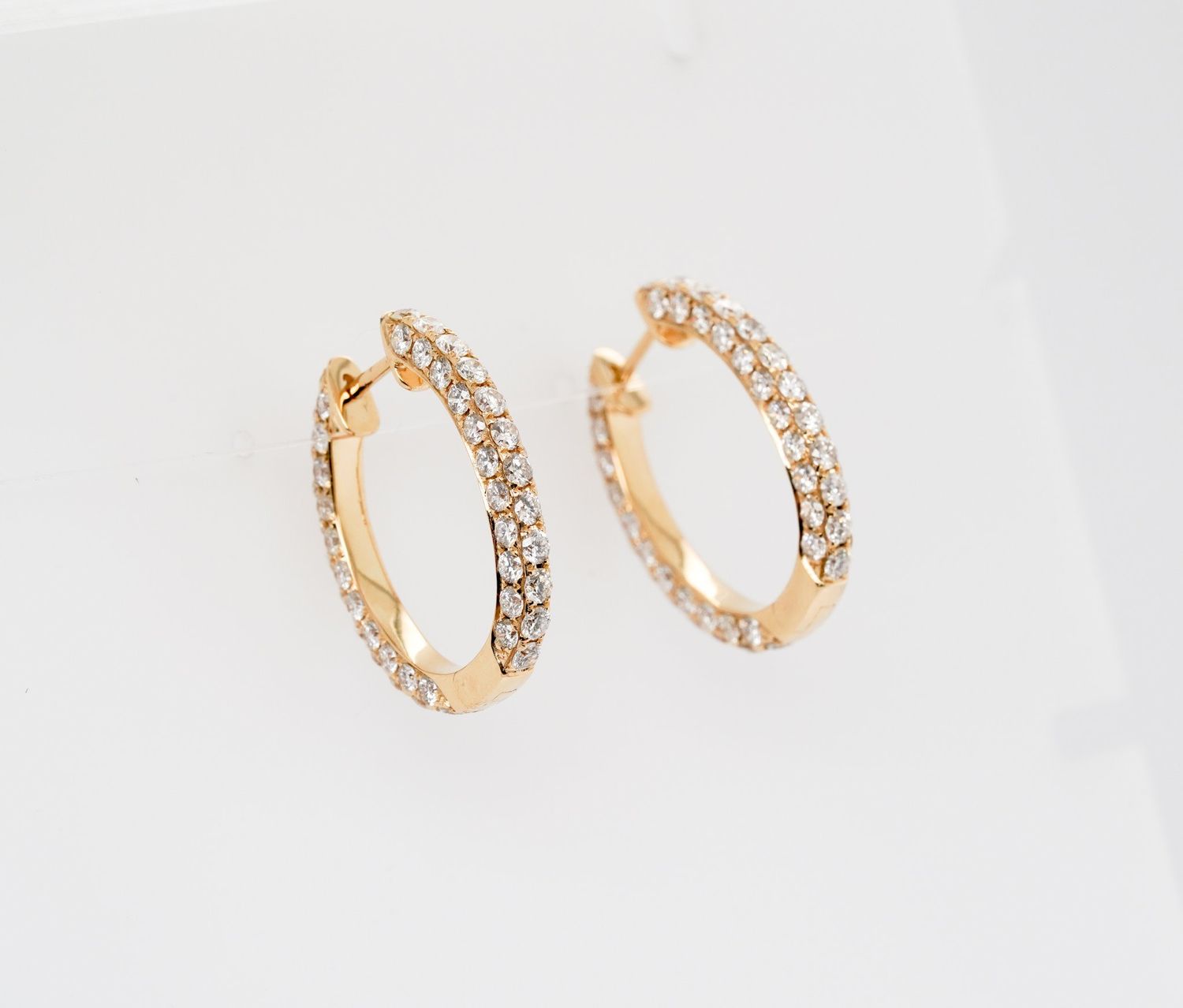 DVNT- 18KY 5.9g 3.79ctw Diamond Inside Out Hoop Earrings