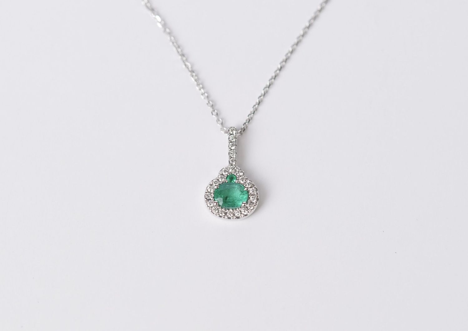NDE- 14KW 1.6g .10ctw Diamond .47ctw Emerald Fashion Pendant (16&quot;)