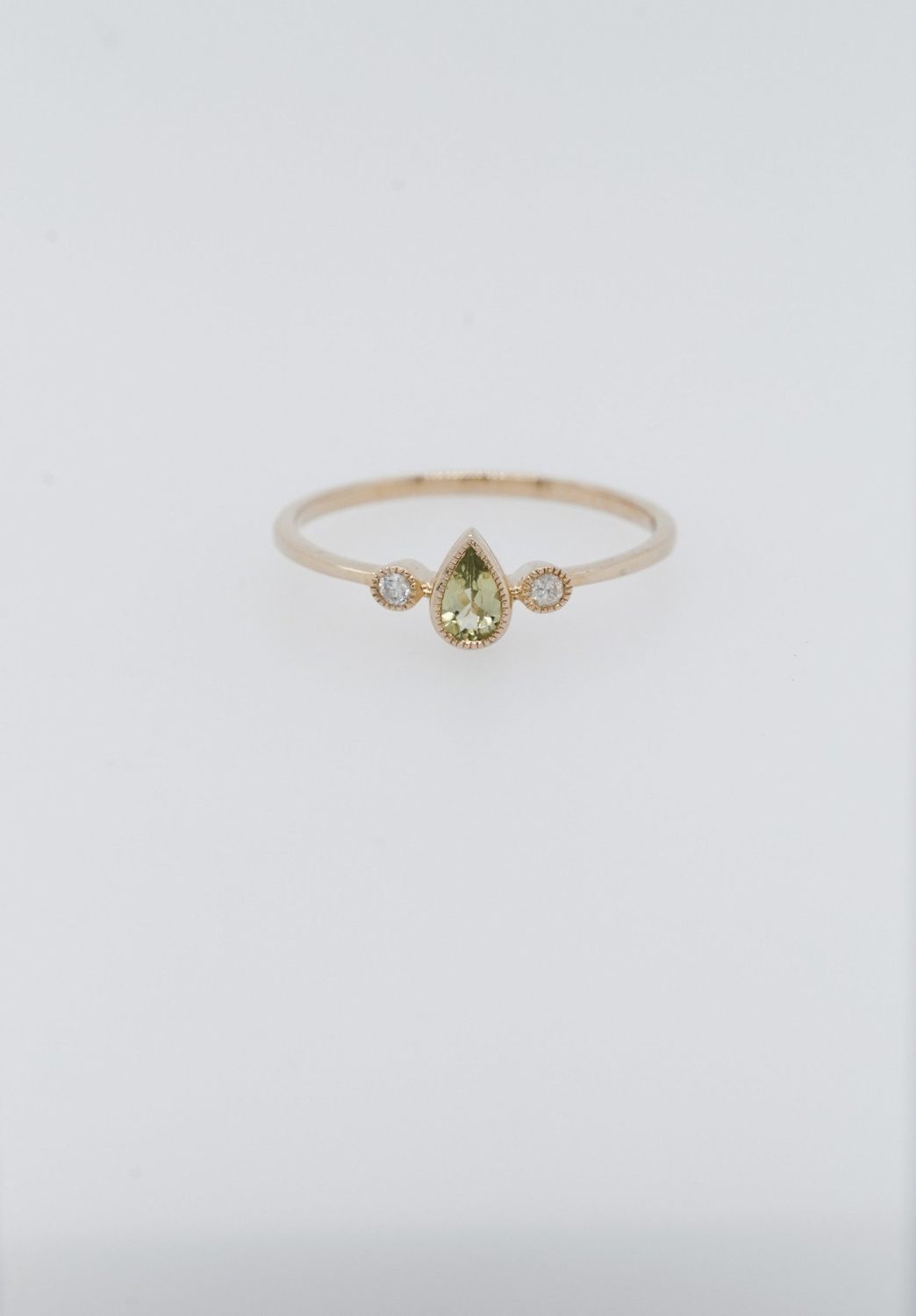 VTT- 14KY 1.2g .05ctw Diamond .16ct Peridot Fashion Ring (size 7)
