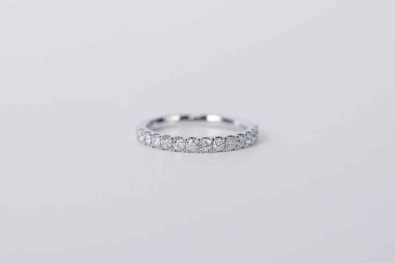 EET- 14KW 2.20g .50ctw Diamond U-Prong Stackable Band (size 6.5)
