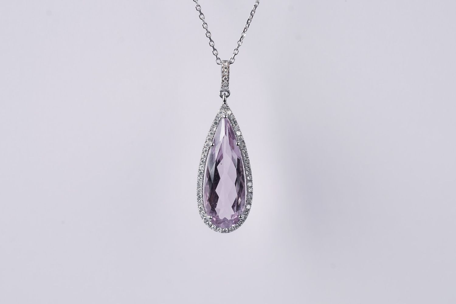 14KW 3.3g 5.84ctw (5.58ctr) Amethyst &amp; Diamond Halo Pendant 20&quot;