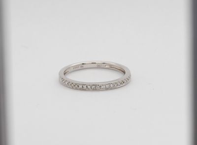 NET- 18KW 1.92g .11g Diamond Stackable Band (size 6.5)