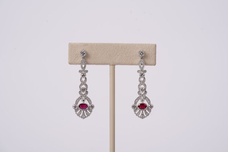 VVTE-14KW 5.2g 1.00ctw Diamond .50ctw Ruby Dangle Earrings